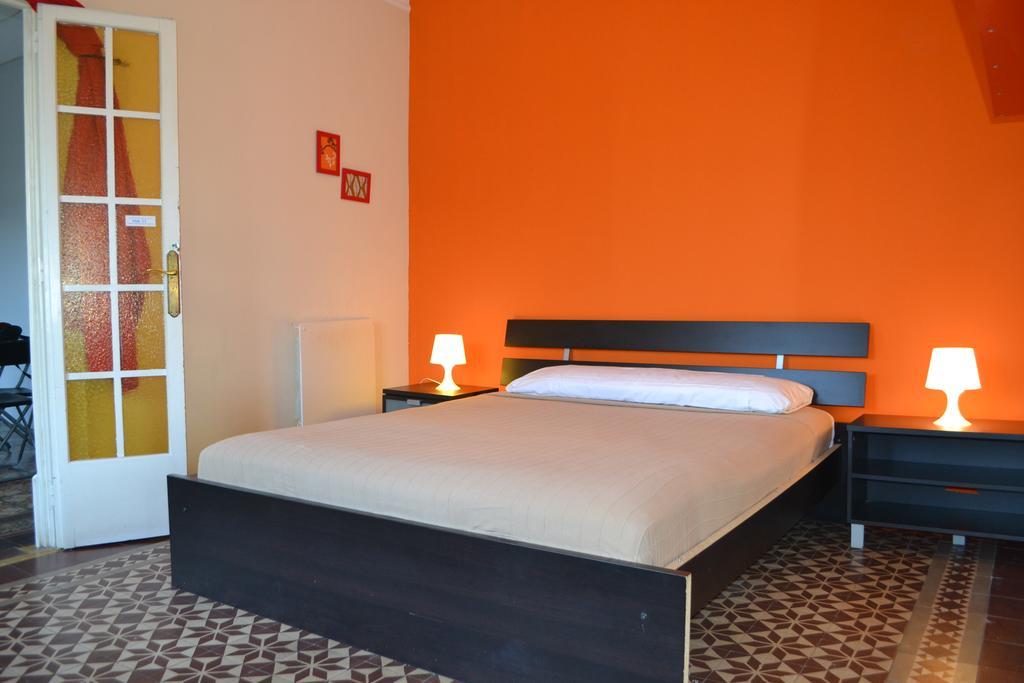 Blue Hostel Βαρκελώνη Δωμάτιο φωτογραφία