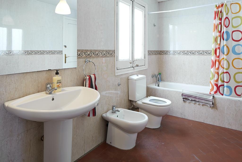 Blue Hostel Βαρκελώνη Εξωτερικό φωτογραφία