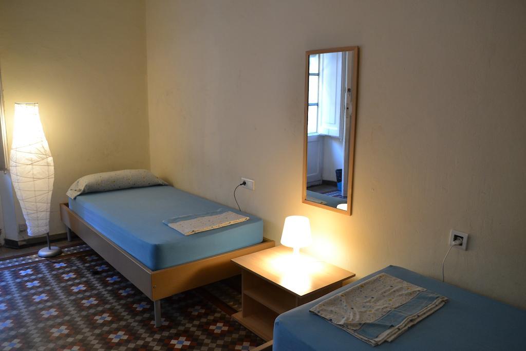 Blue Hostel Βαρκελώνη Δωμάτιο φωτογραφία
