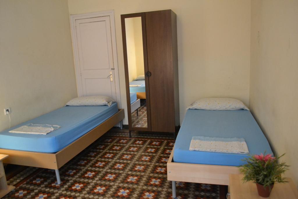 Blue Hostel Βαρκελώνη Δωμάτιο φωτογραφία